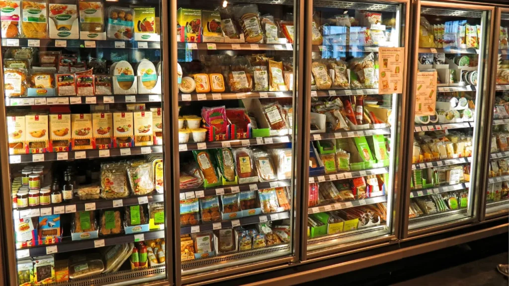 Até que horas fica aberto o supermercado aqui perto Até que horas fica aberto o supermercado aqui perto