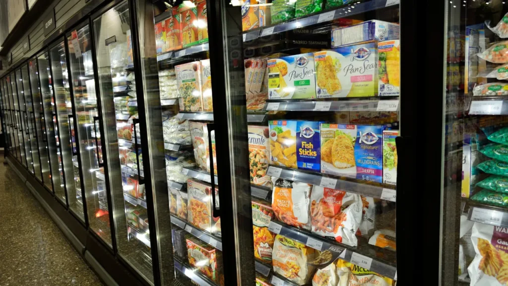 Até que horas fica aberto o supermercado aqui perto Até que horas fica aberto o supermercado aqui perto
